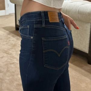 Levi’s 721 skinny jeans